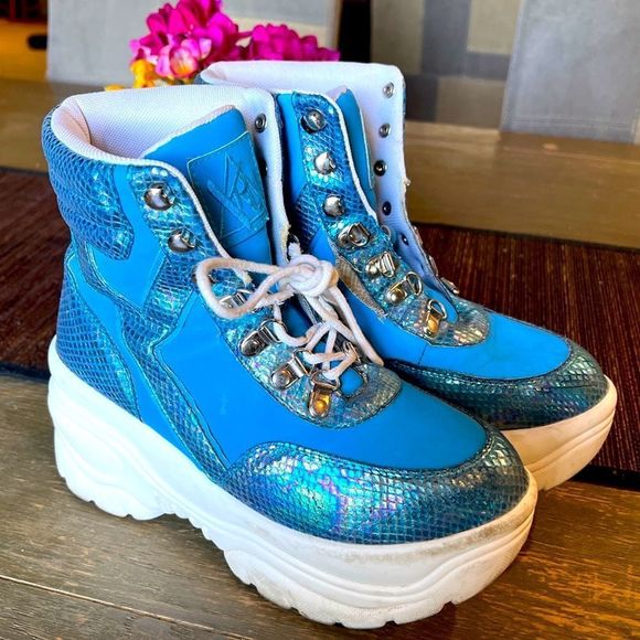 YRU Shoes - YRU MATRIXX -Hi Aqua blue SIZE 8 platform sneakers